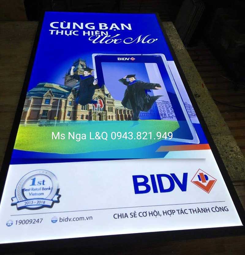 Hộp đèn quảng bá thương hiệu của ngân hàng BIDV